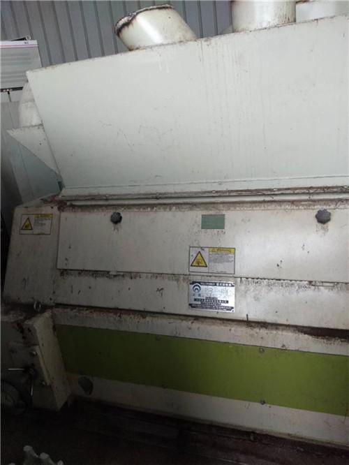 二手水產(chǎn)飼料成套設(shè)備回收二手420b飼料制粒機(jī)